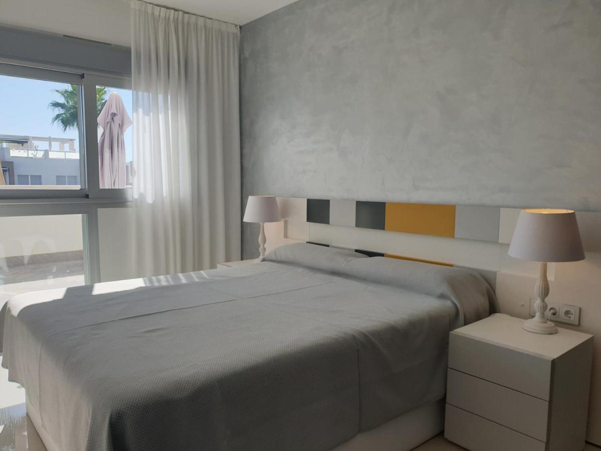 El Mirador Amelie Ground Floor Apartment In Torrevieja Punta Prima Wifi Pool And Close To Beach And Golf Exteriér fotografie