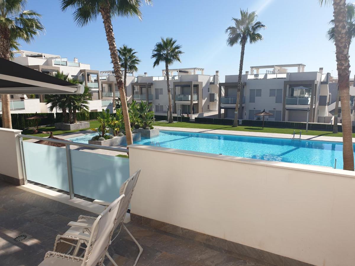 El Mirador Amelie Ground Floor Apartment In Torrevieja Punta Prima Wifi Pool And Close To Beach And Golf Exteriér fotografie